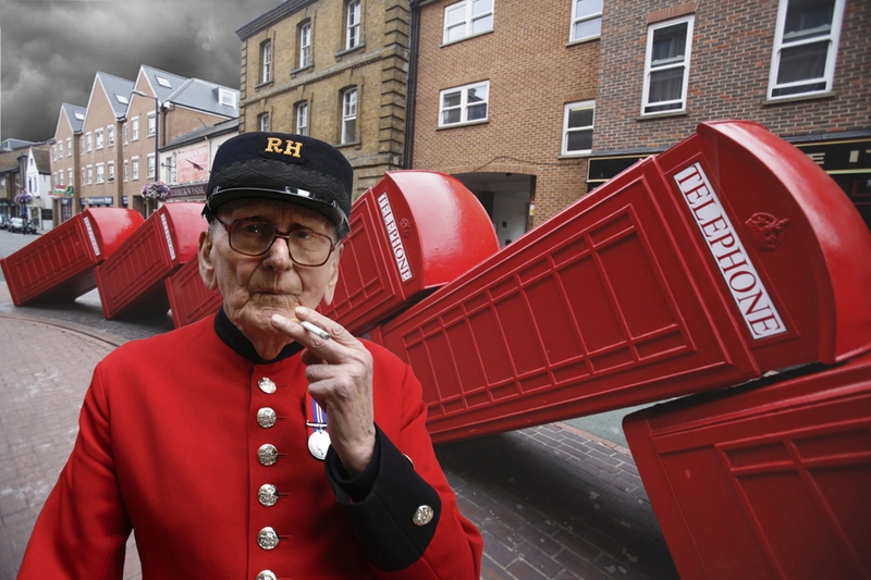 150 - SMOKING CHELSEA PENSIONER - WONG YIN - united kingdom.jpg